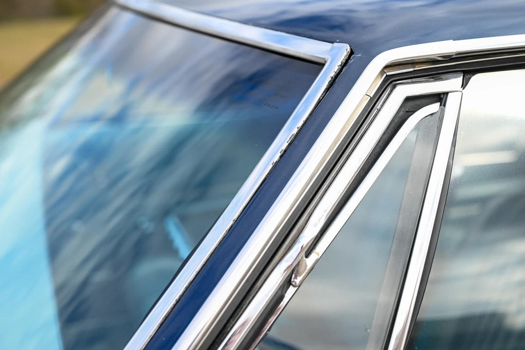 1965 Chevrolet Impala SS 4th Gen - Image 29 of 31
