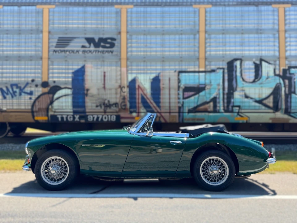 1967 Austin-Healey 3000 Mark III - Image 28 of 31
