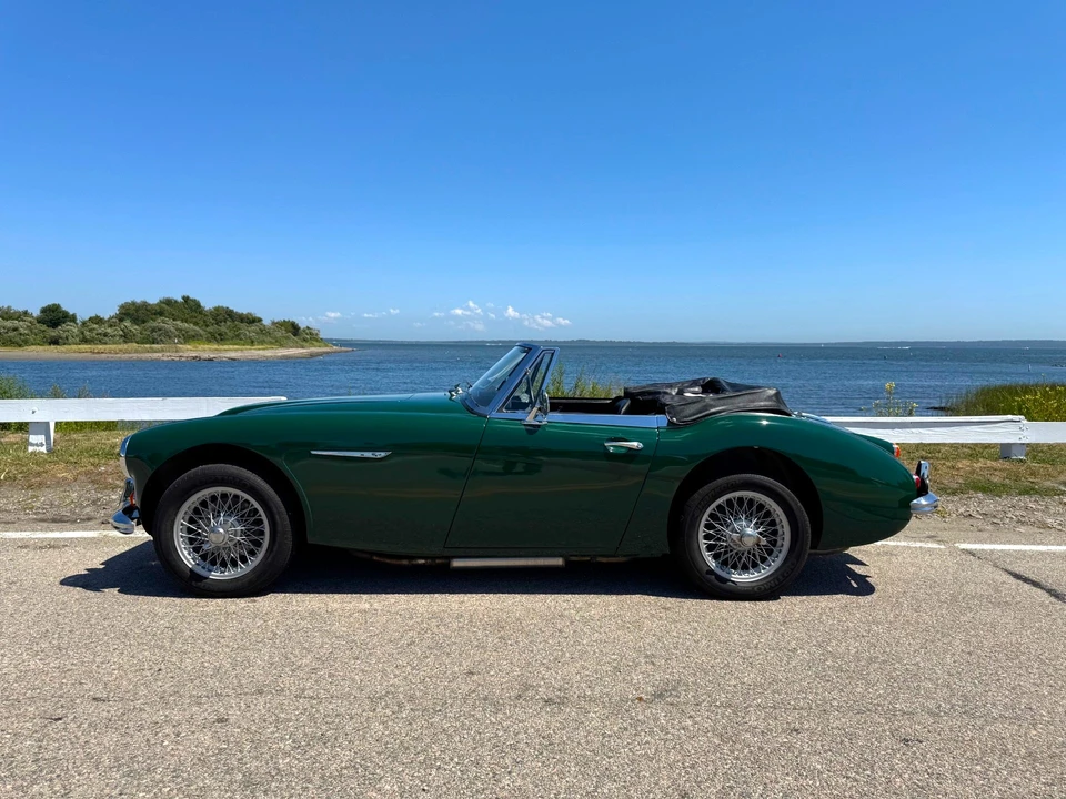 1967 Austin-Healey 3000 Mark III - Image 29 of 31