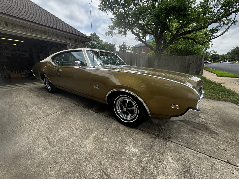 1969 Oldsmobile 442 2nd Gen - Image 2 of 31