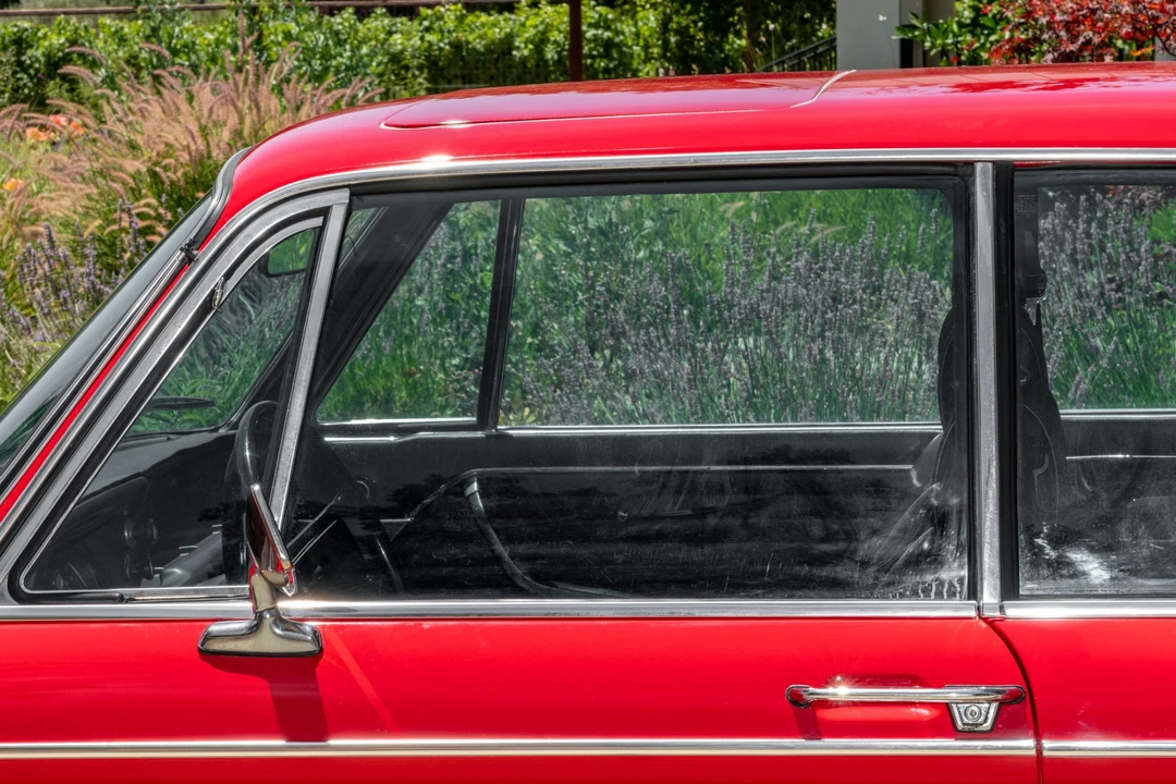 1973 BMW 2002 - Image 13 of 31