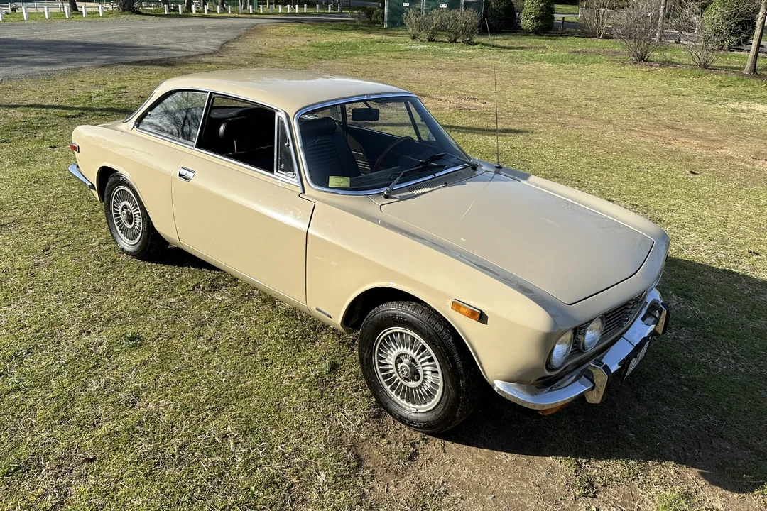 1974 Alfa Romeo 2000 GT Veloce - Image 4 of 31