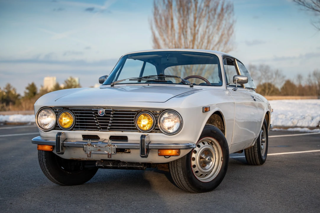 1974 Alfa Romeo 2000 GT Veloce - Image 4 of 31