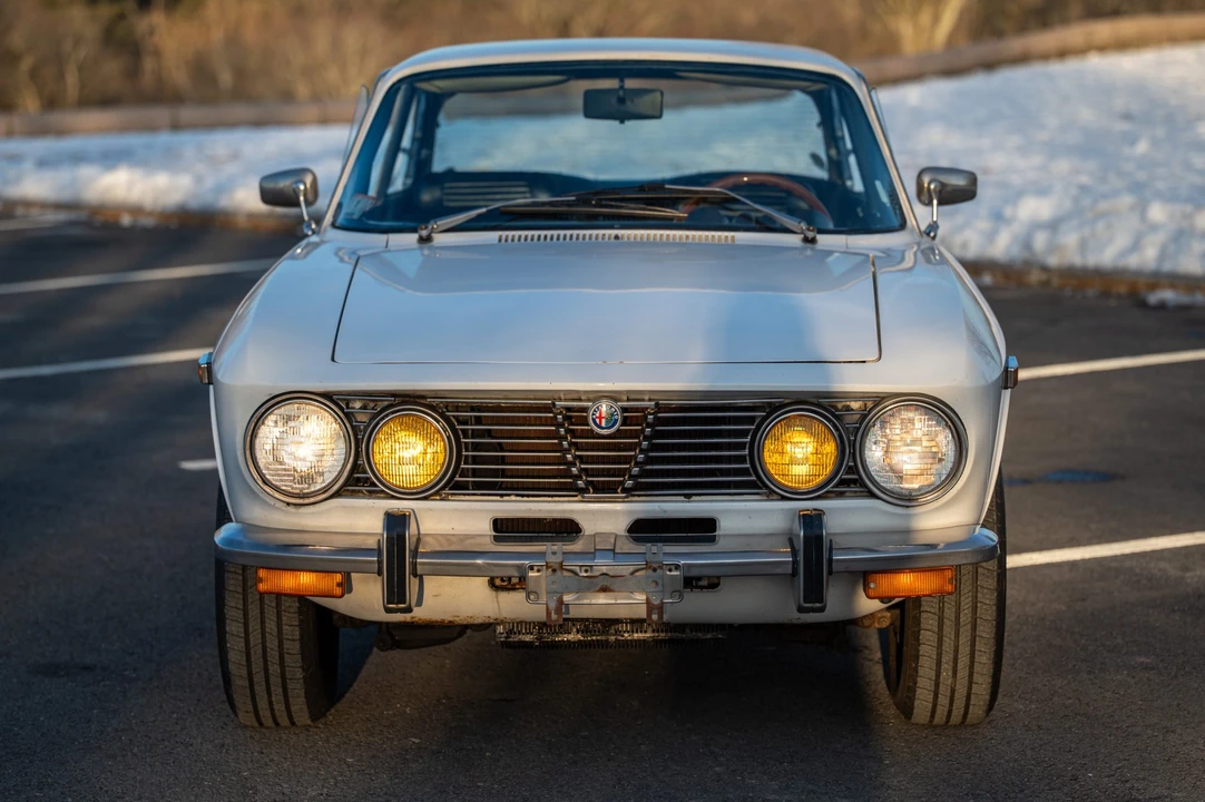 1974 Alfa Romeo 2000 GT Veloce - Image 9 of 31