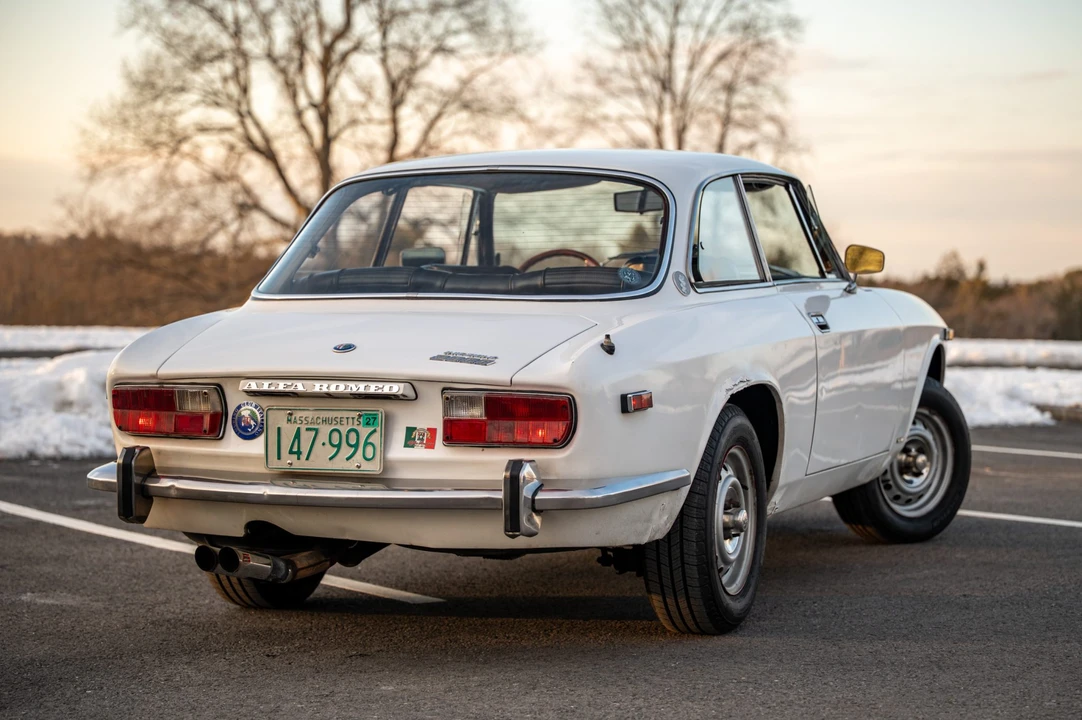 1974 Alfa Romeo 2000 GT Veloce - Image 18 of 31