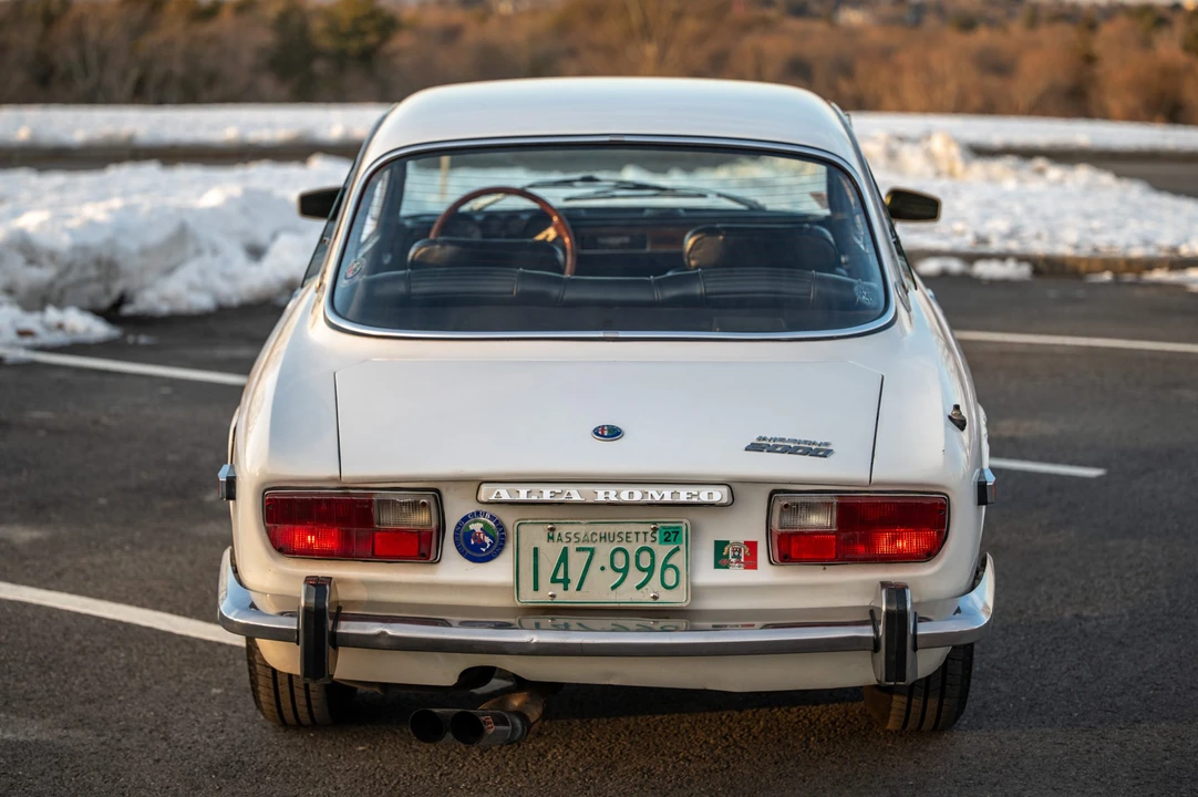 1974 Alfa Romeo 2000 GT Veloce - Image 24 of 31