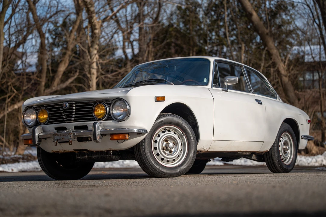 1974 Alfa Romeo 2000 GT Veloce - Image 30 of 31