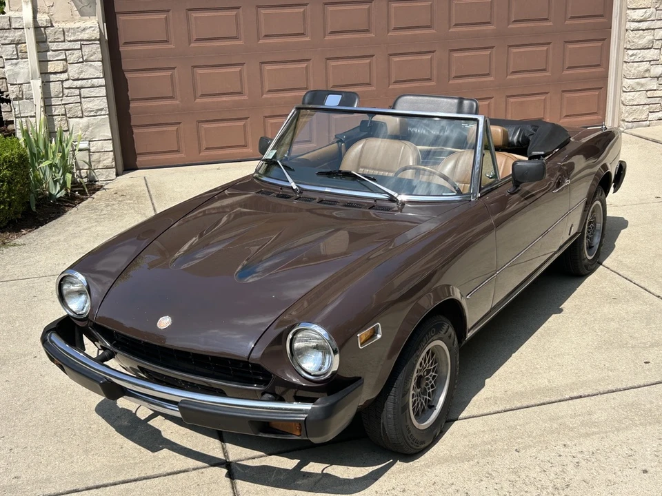 1977 Fiat 124 Sport Spider - Image 8 of 31