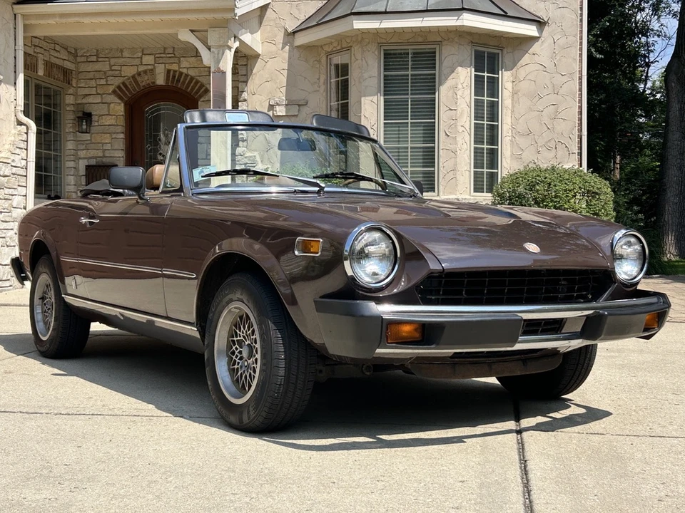 1977 Fiat 124 Sport Spider - Image 25 of 31