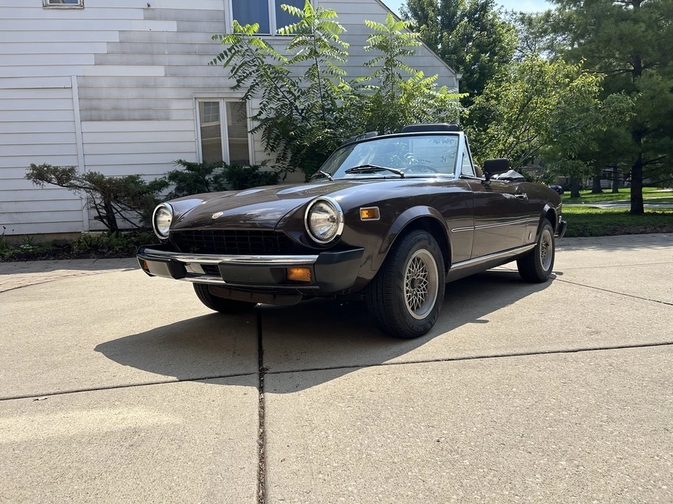1977 Fiat 124 Sport Spider - Image 5 of 31