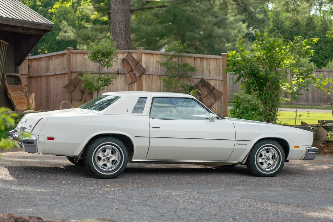1977 Oldsmobile Cutlass Supreme - Image 30 of 31