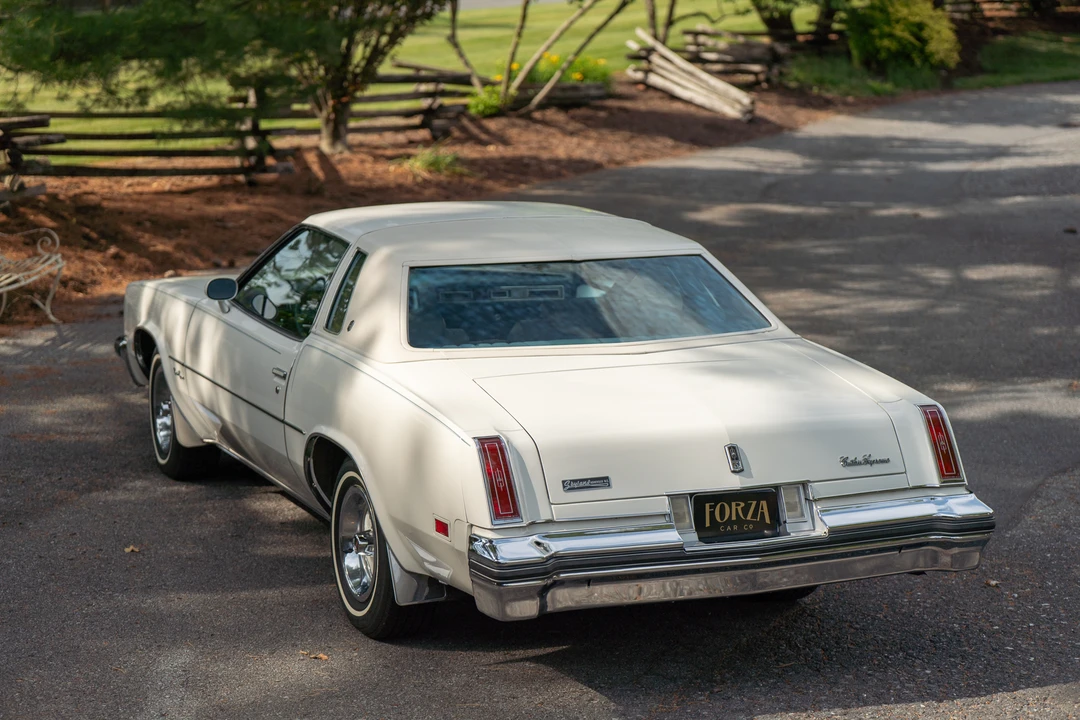 1977 Oldsmobile Cutlass Supreme - Image 26 of 31