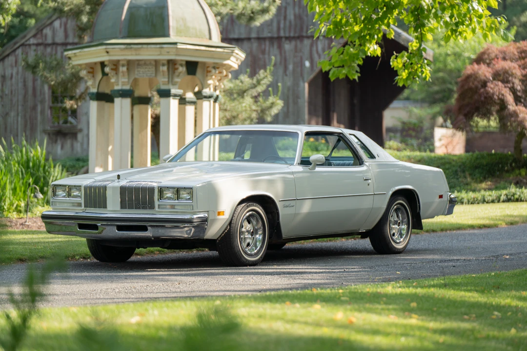 1977 Oldsmobile Cutlass Supreme - Image 20 of 31