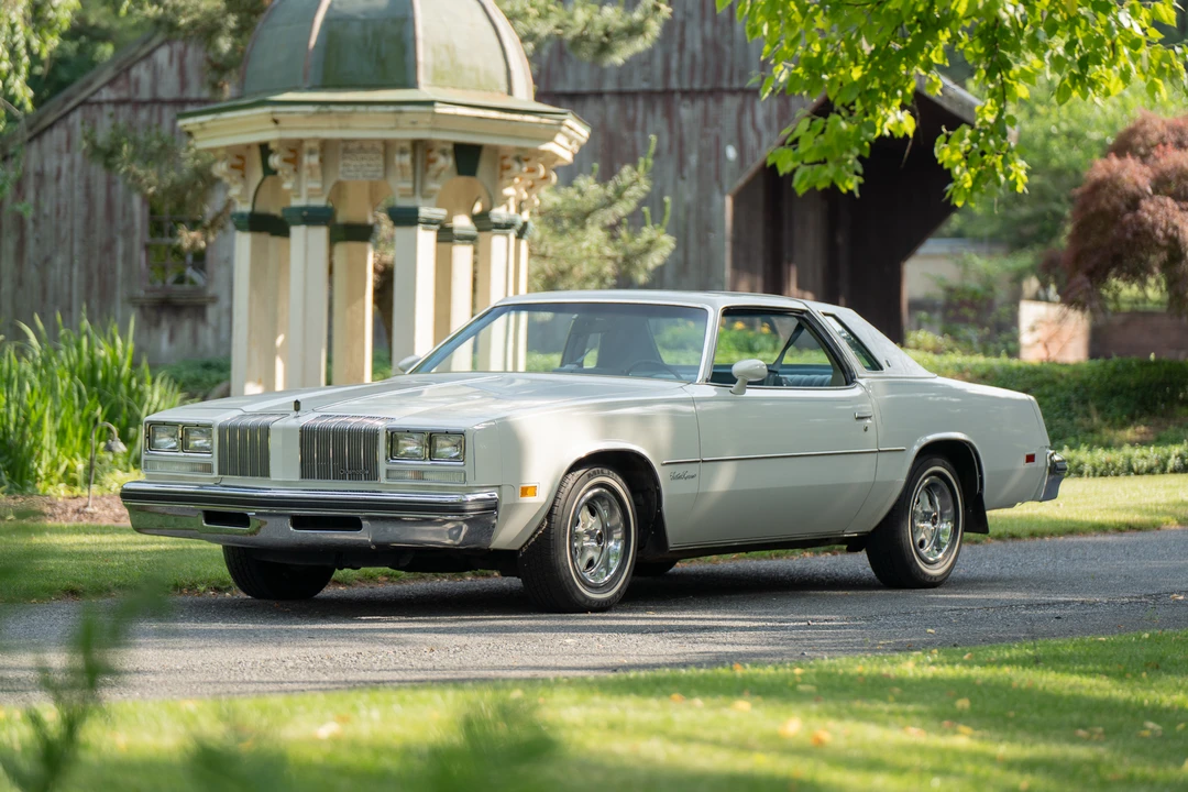 1977 Oldsmobile Cutlass Supreme - Image 19 of 31