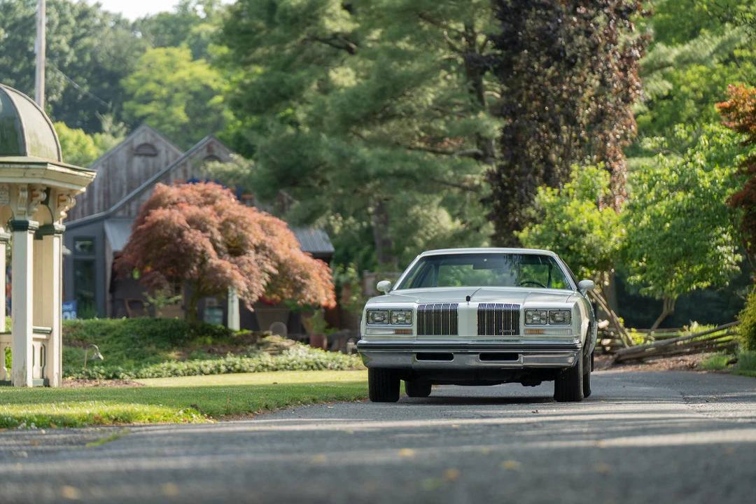 1977 Oldsmobile Cutlass Supreme - Image 10 of 31