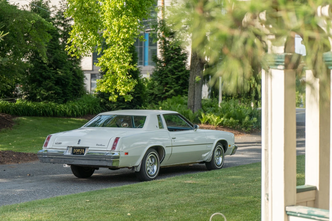 1977 Oldsmobile Cutlass Supreme - Image 25 of 31