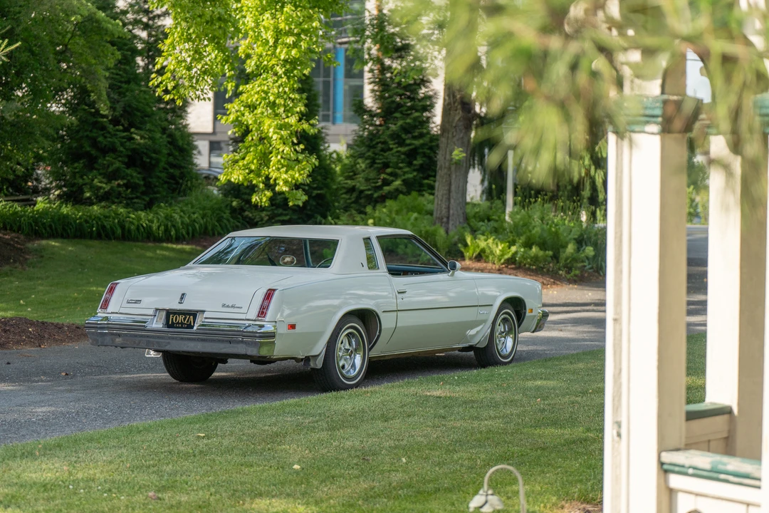1977 Oldsmobile Cutlass Supreme - Image 24 of 31