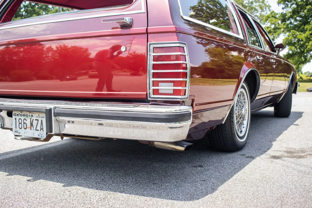 1979 Pontiac Safari - Image 20 of 31