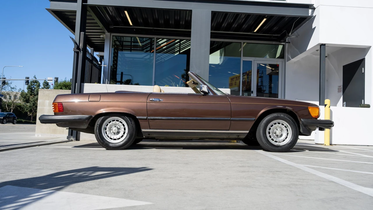 1980 Mercedes-Benz R107 SL-Class - Image 30 of 31