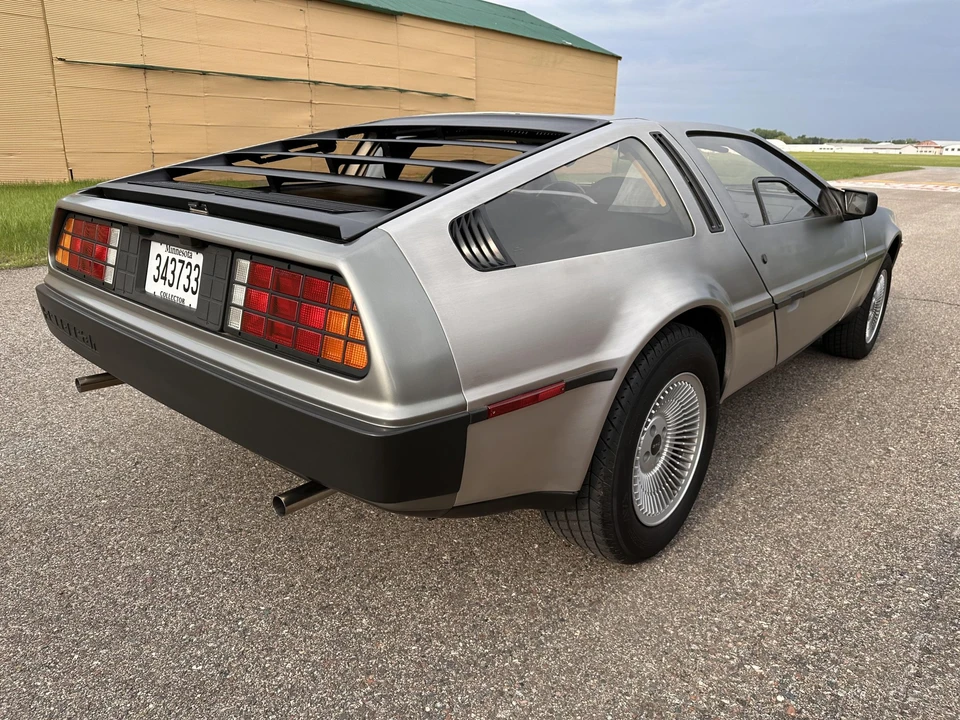 1981 DeLorean DMC-12 - Image 28 of 31