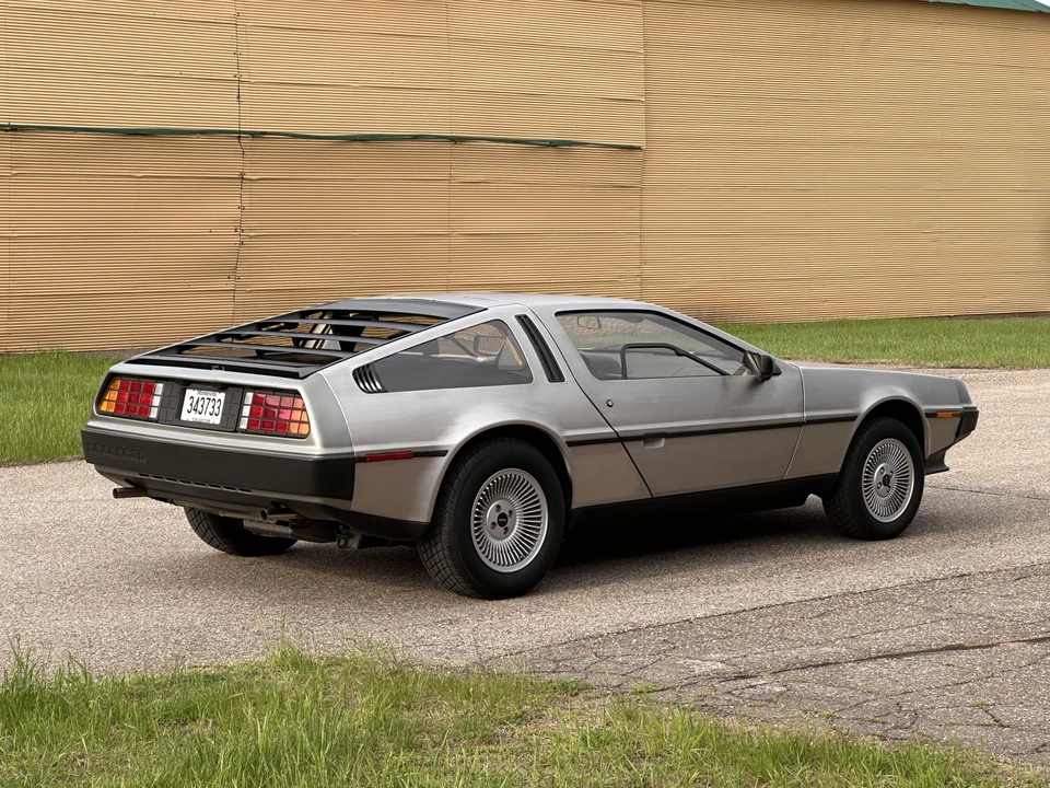 1981 DeLorean DMC-12 - Image 30 of 31