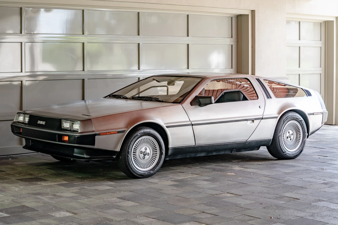1982 DeLorean DMC-12 - Image 17 of 31