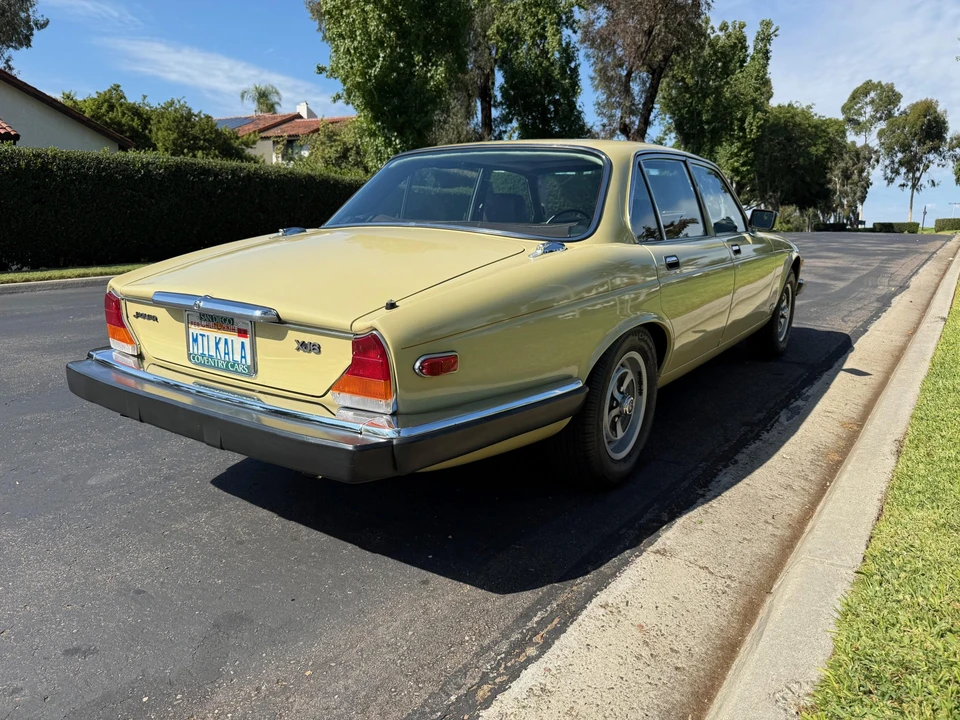 1982 Jaguar XJ Series 3 - Image 16 of 31