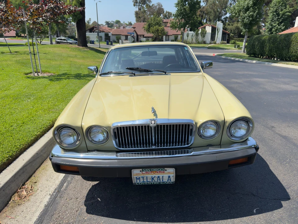 1982 Jaguar XJ Series 3 - Image 11 of 31
