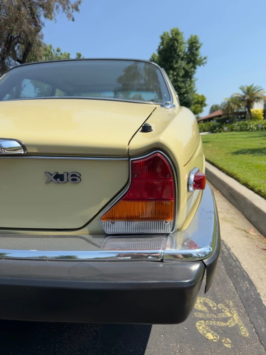 1982 Jaguar XJ Series 3 - Image 28 of 31