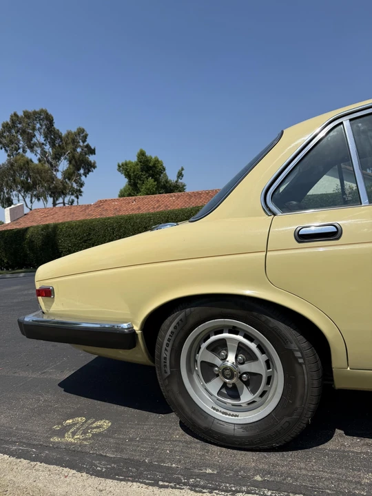 1982 Jaguar XJ Series 3 - Image 24 of 31