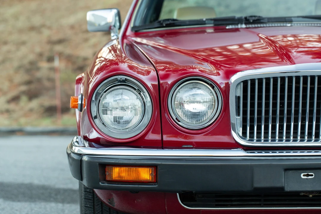 1982 Jaguar XJ Series 3 - Image 16 of 31