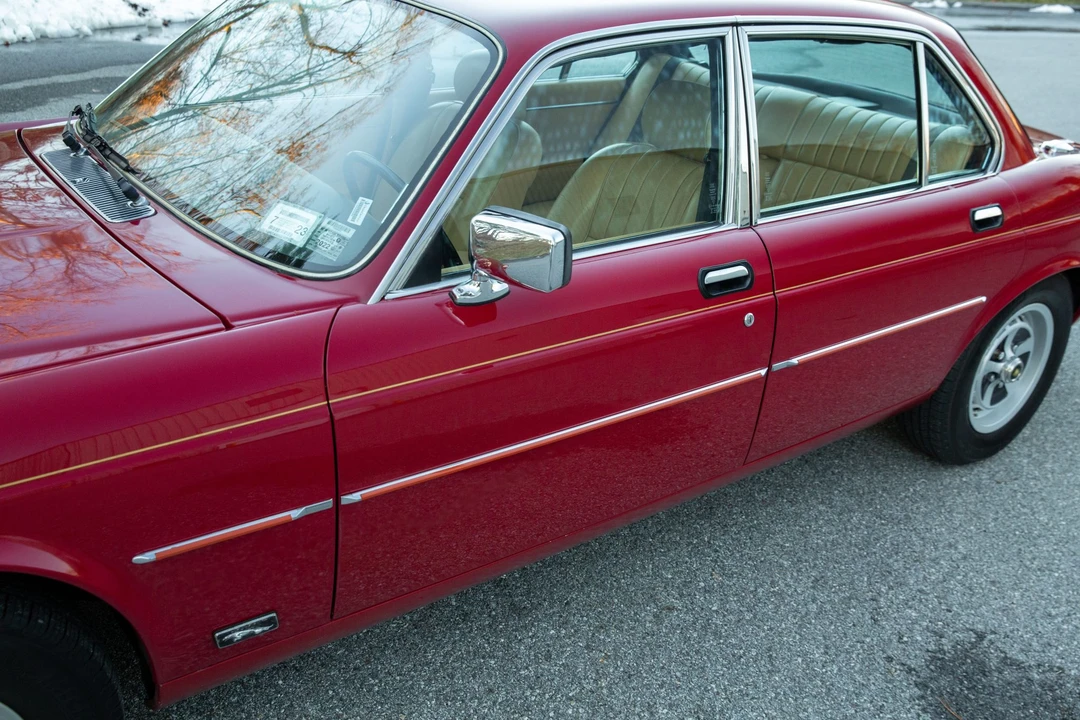 1982 Jaguar XJ Series 3 - Image 27 of 31