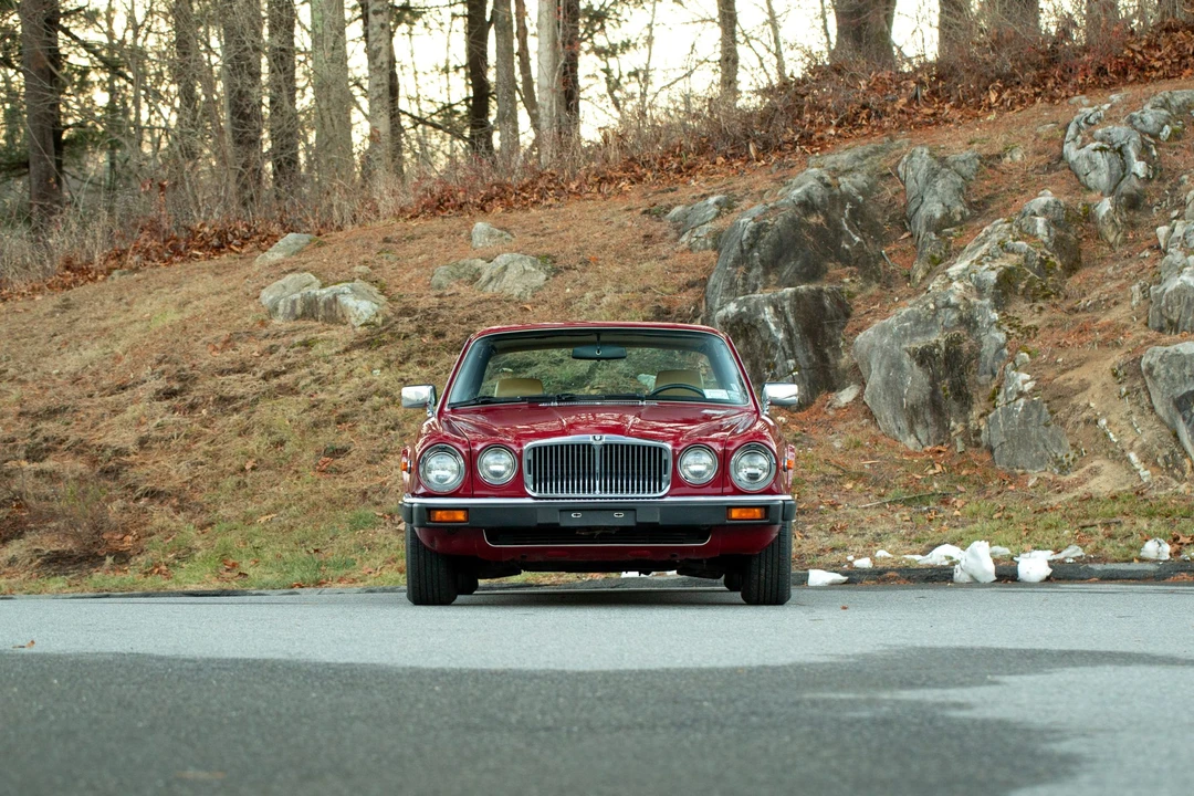 1982 Jaguar XJ Series 3 - Image 9 of 31
