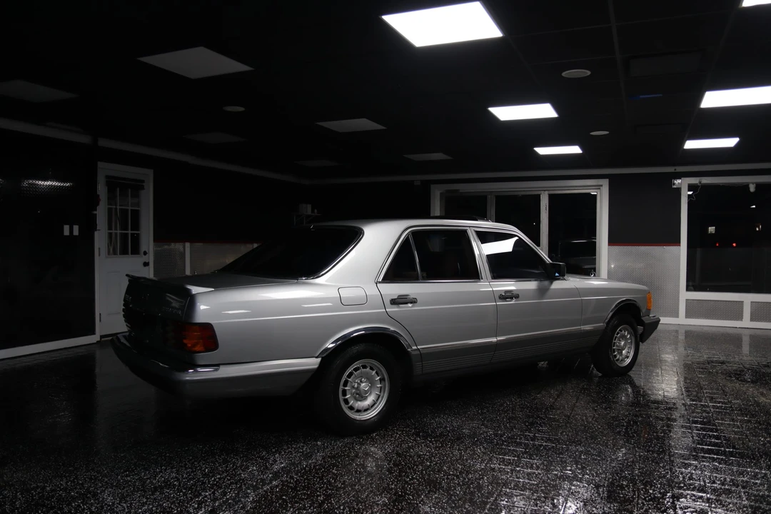 1982 Mercedes-Benz W126 S-Class Sedan - Image 19 of 31