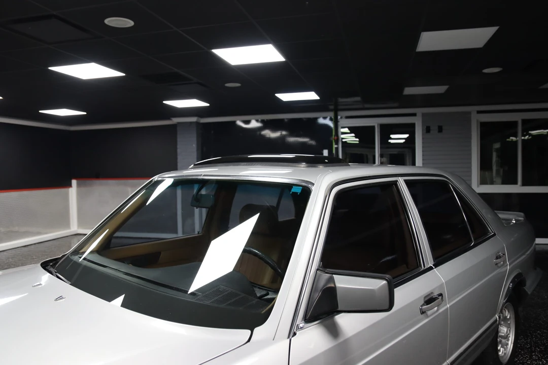 1982 Mercedes-Benz W126 S-Class Sedan - Image 31 of 31