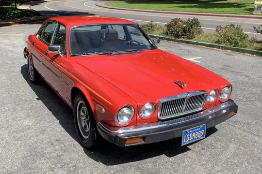 1983 Jaguar XJ6 Series III