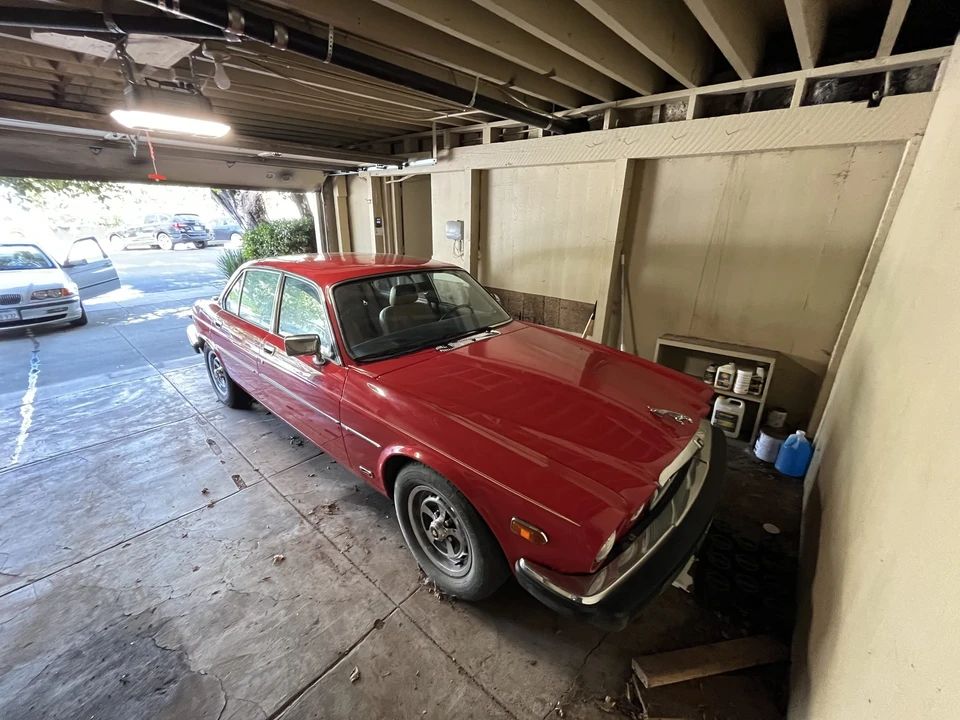 1983 Jaguar XJ Series 3 - Image 9 of 31