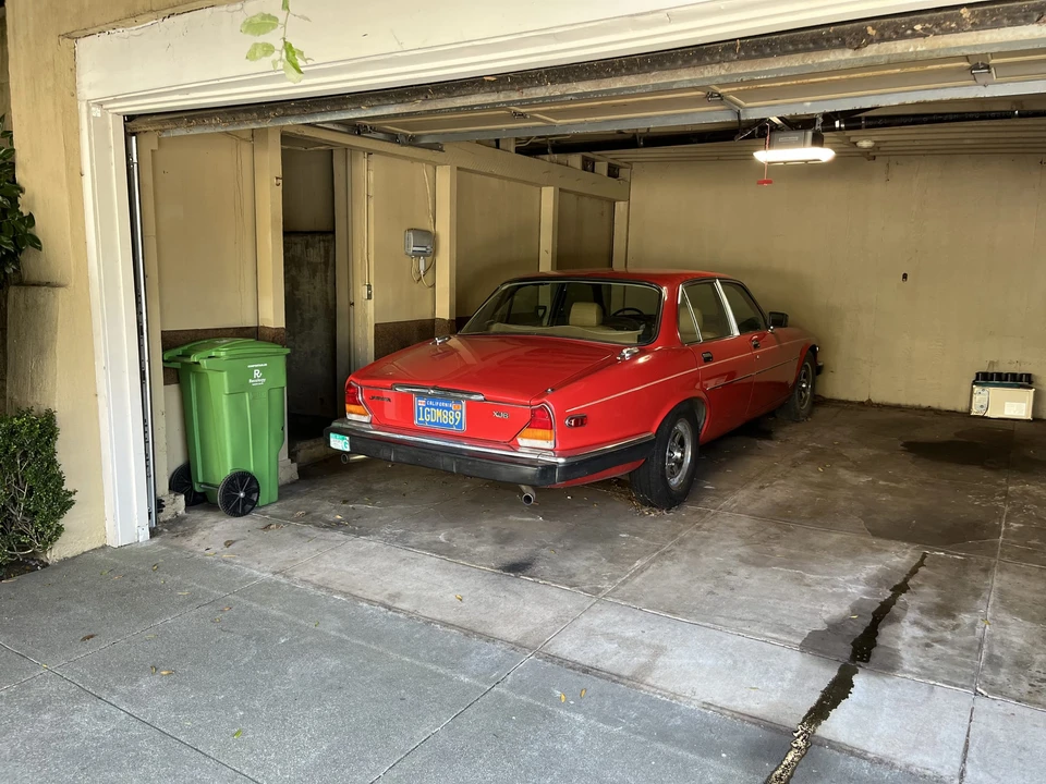 1983 Jaguar XJ Series 3 - Image 18 of 31
