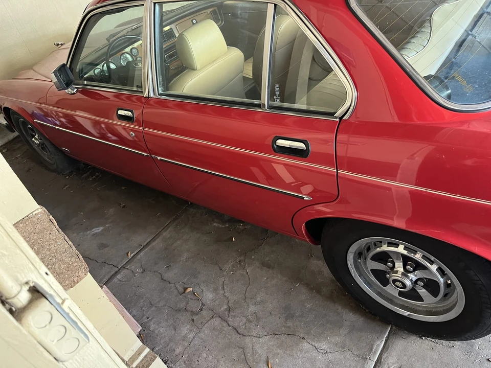 1983 Jaguar XJ Series 3 - Image 30 of 31