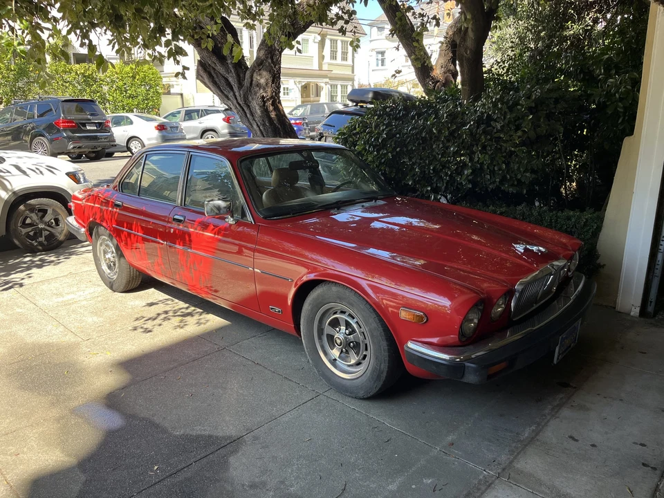 1983 Jaguar XJ Series 3 - Image 2 of 31