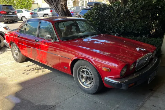 1983 Jaguar XJ6 Series III