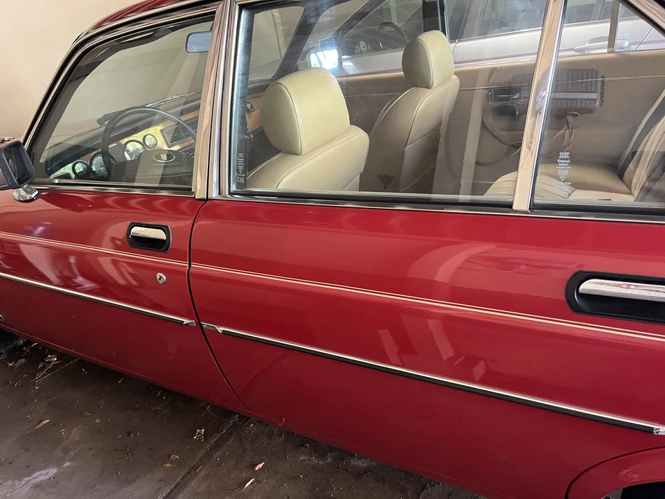 1983 Jaguar XJ Series 3 - Image 29 of 31