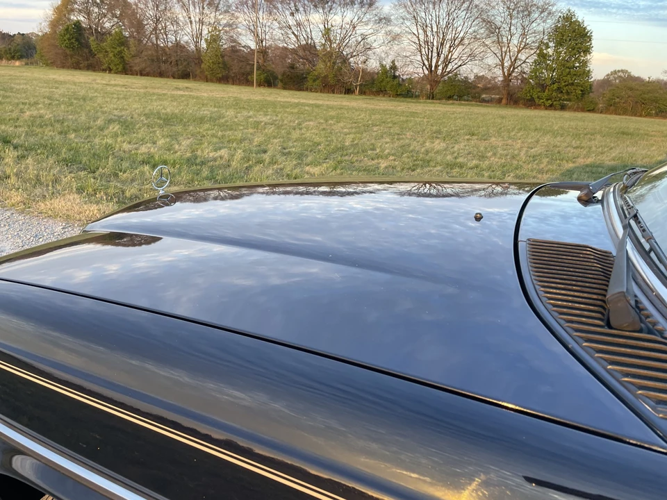 1983 Mercedes-Benz W123 Sedan - Image 24 of 31