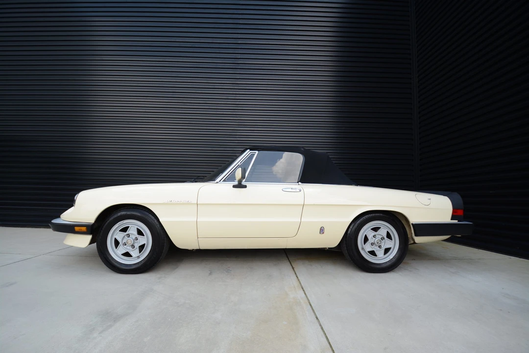 1984 Alfa Romeo Series 3 - Image 14 of 31