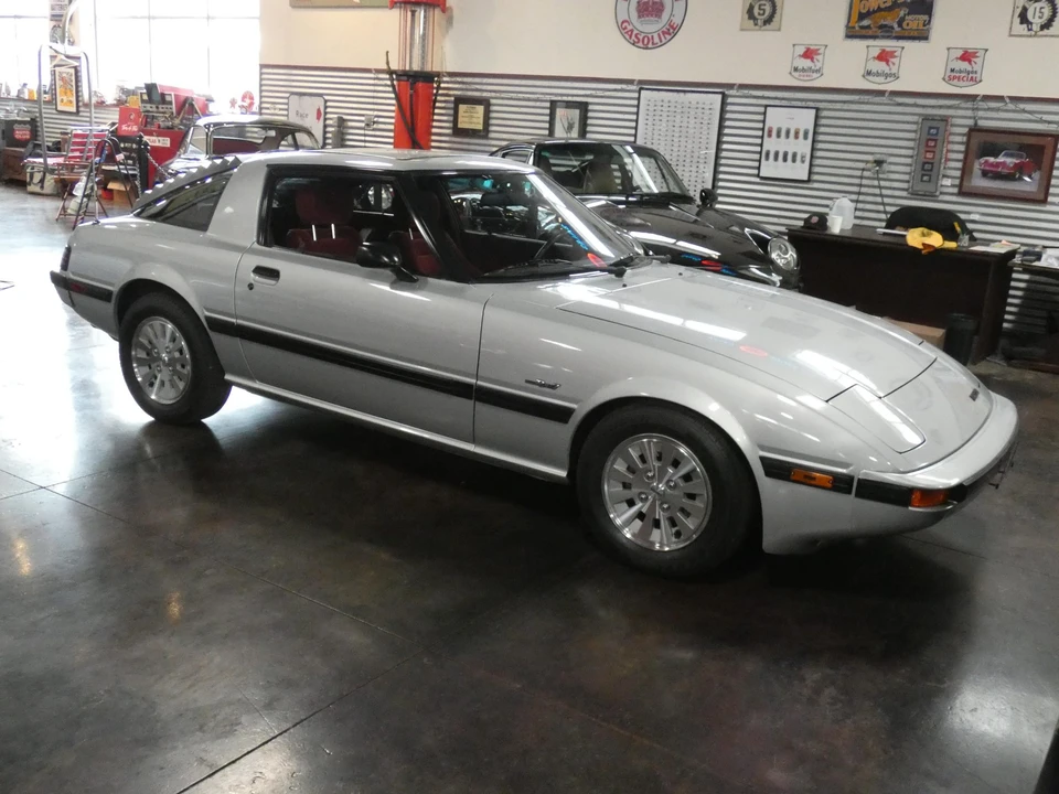 1984 Mazda RX-7 SA & FB - Image 14 of 31