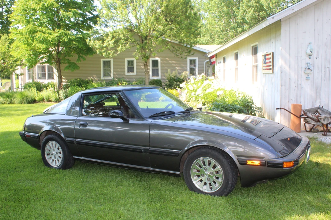 1984 Mazda RX-7 SA & FB - Image 9 of 31