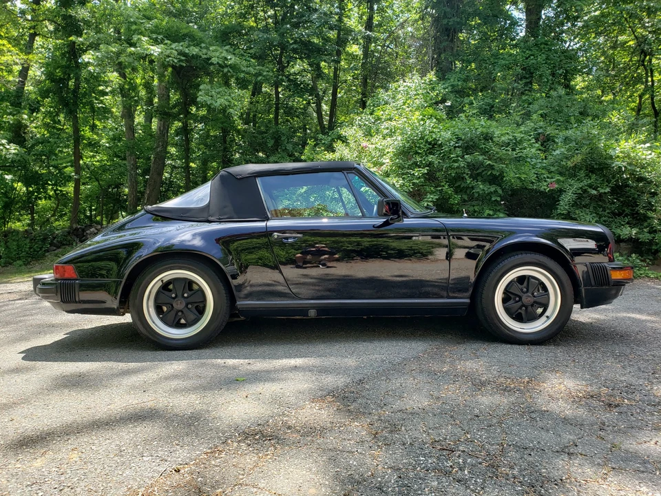 1984 Porsche 911 Carrera 3.2 - Image 15 of 31