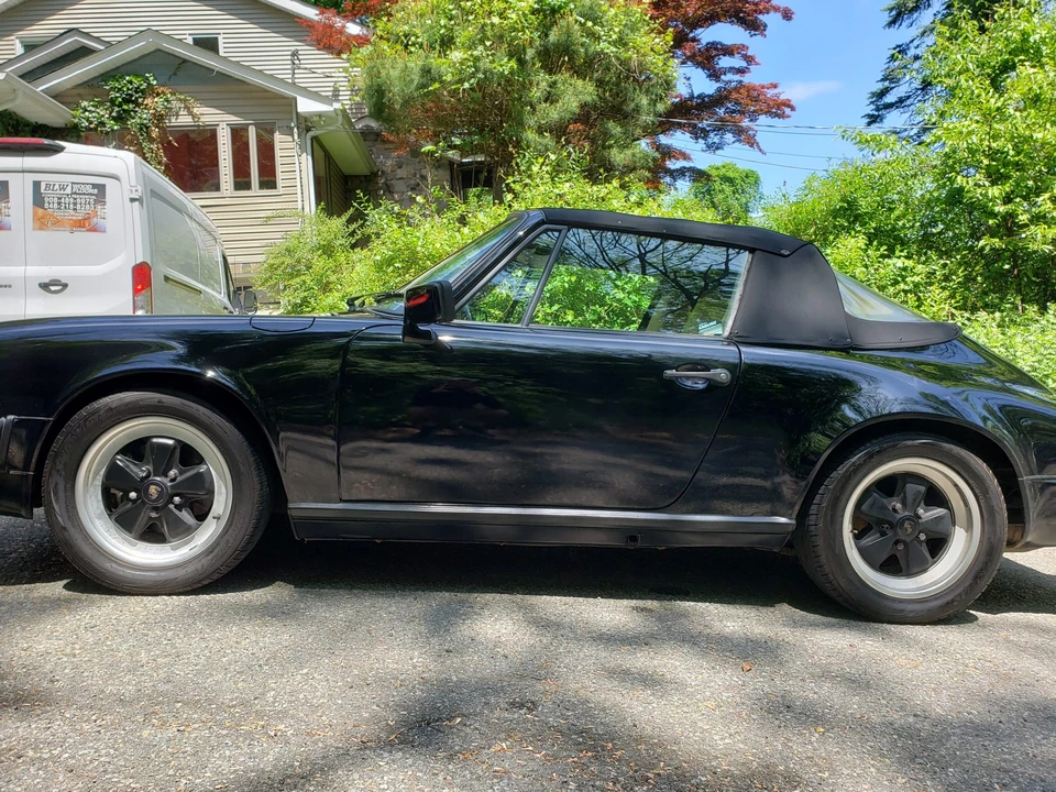 1984 Porsche 911 Carrera 3.2 - Image 23 of 31