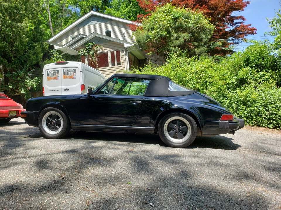 1984 Porsche 911 Carrera 3.2 - Image 24 of 31