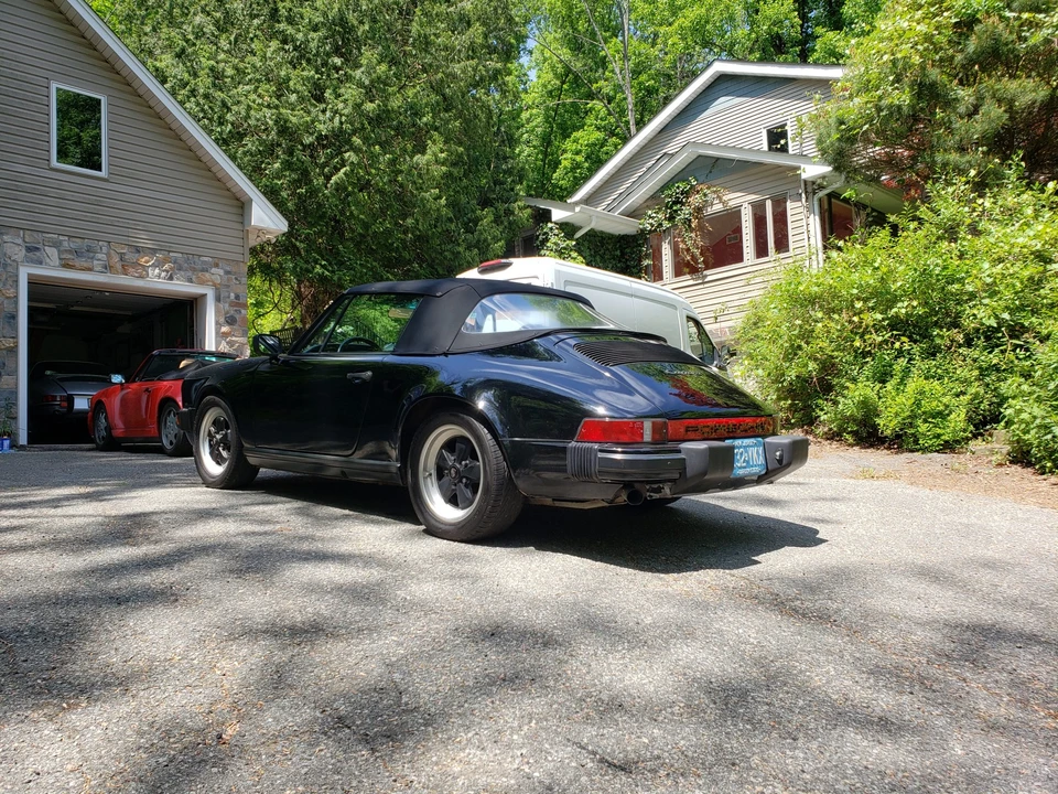1984 Porsche 911 Carrera 3.2 - Image 25 of 31